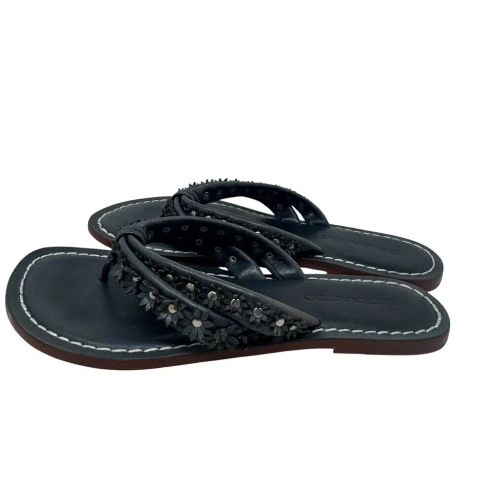 Bernardo Miami black thong sandals with studs & Flowers size 6.5 all leather
